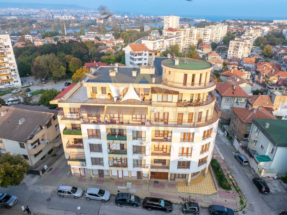 Продава се Двустаен апартамент в Варна, Аспарухово - 132 кв.м за 1340 €/кв.м - Снимка #5