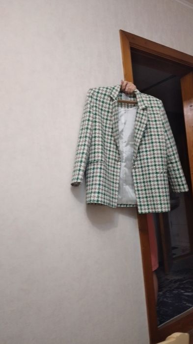 Женская одежда. Платье, пиджак