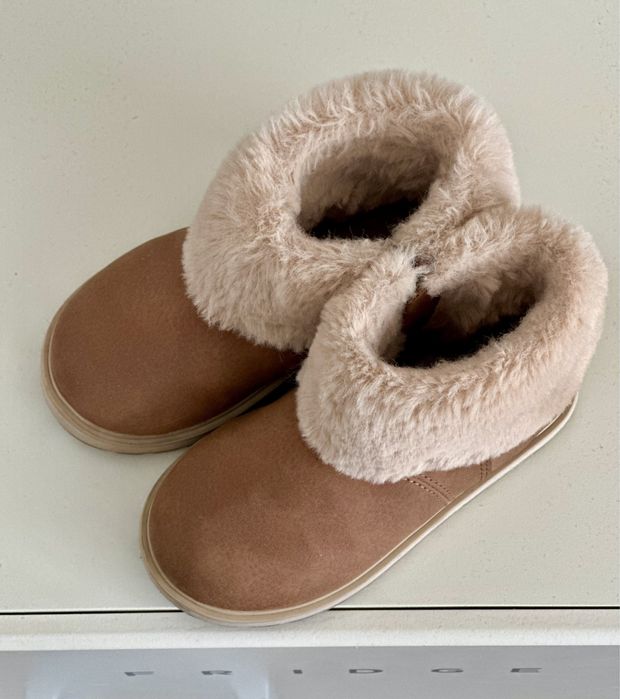 Детски обувки номер 23 и палто 2-3г Zara