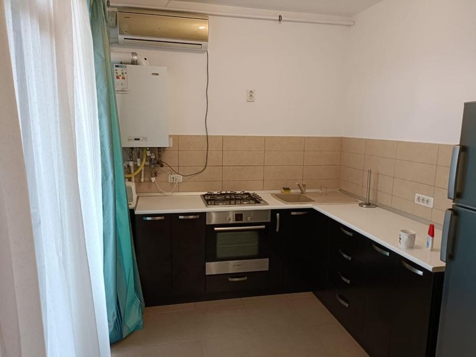 Închiriez apartament 2 camere, zona Tomis Plus
