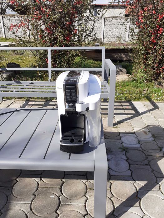 Vaind aparat de cafea Saeco cu capsule cu 28 capsule