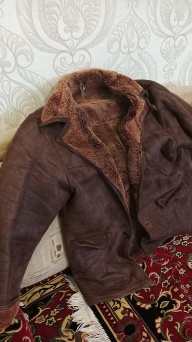 Продам детские джинсы