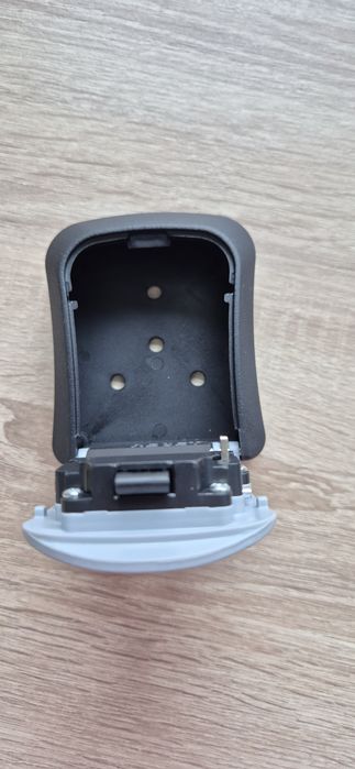 Seif pentru Chei cu Cod Numeric