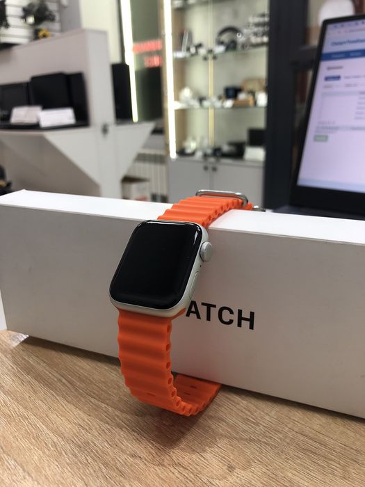 Apple watch se2 40mm  (p25)