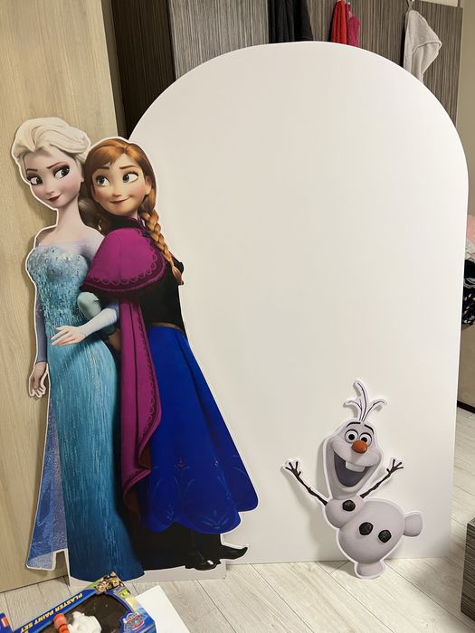 Фигури под наем на Пес патрул / PAW Patrol и Frozen (Елза, Ана и Олаф)