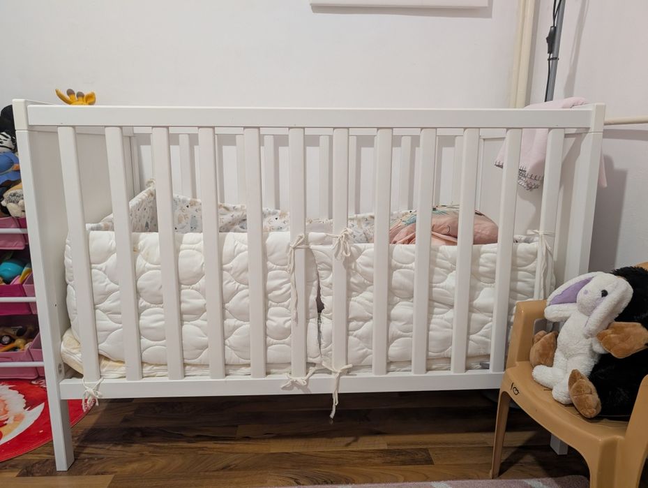 Pătuț Sundvik Ikea + saltea Skonast