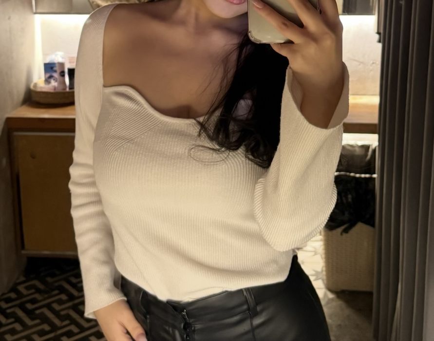 Все вещи по 4000 тг