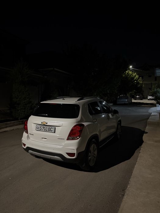 Tracker 1 premier