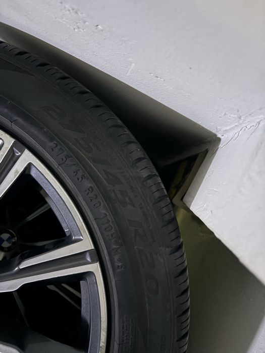 Продам резину и диски на bmw
