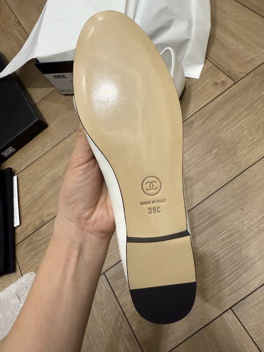 Балетки Шанель в белой коже