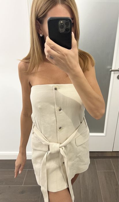 Top-corset Zara, din in,Xs si S,culoare ivoire, nou,eticheta