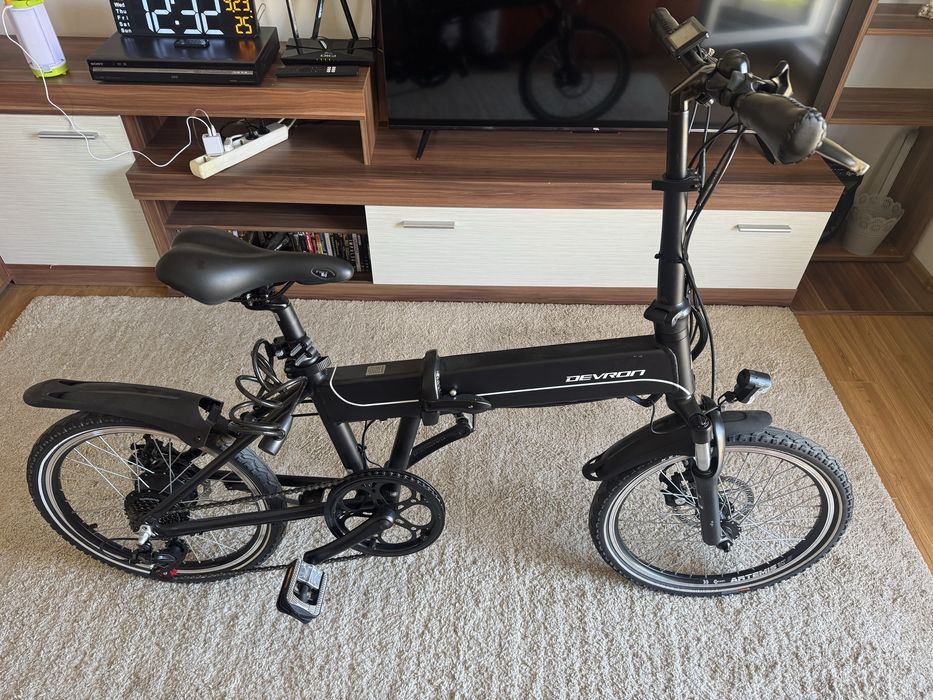 Bicicleta electrica pliabila Devron