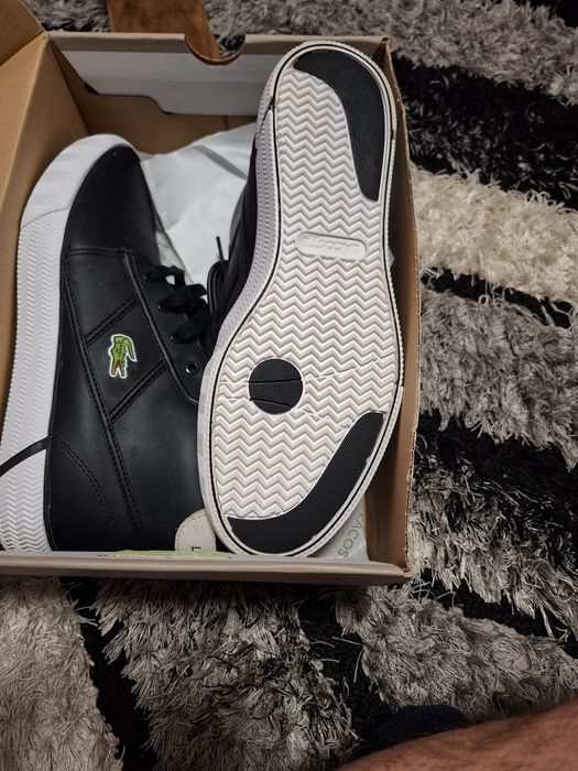 Ghetuțe Lacoste nr 41