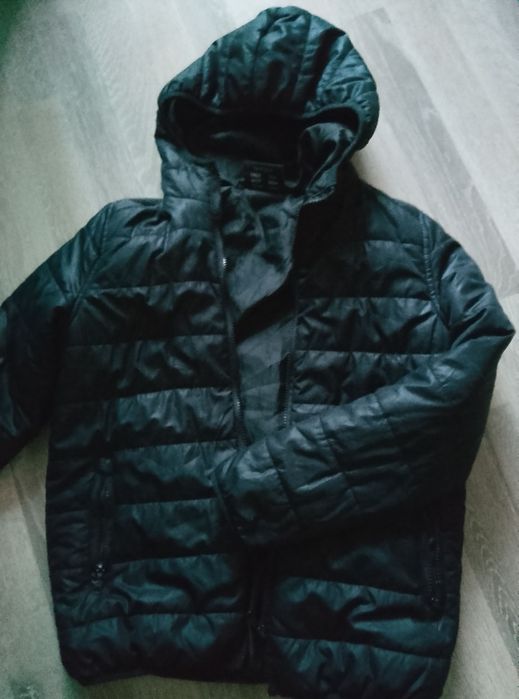 Якета за момче 140 см., блузи и дънки