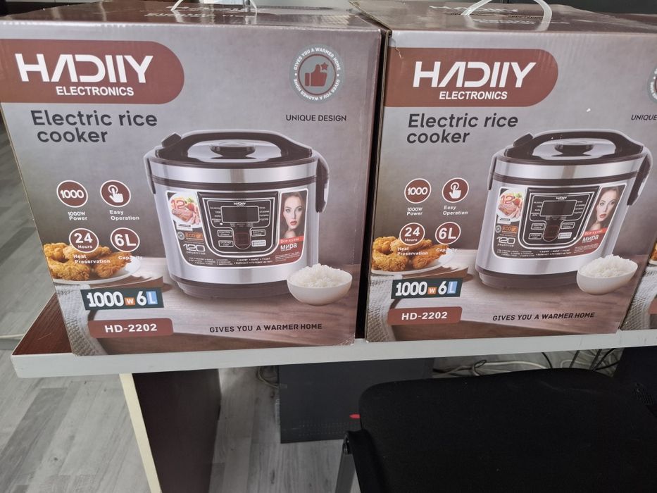 Мультиварка HADIIY HD-2202 (6 л, 1000 Вт)