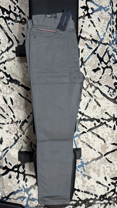 Брюки Tommy Hilfiger bk travel.34/32.