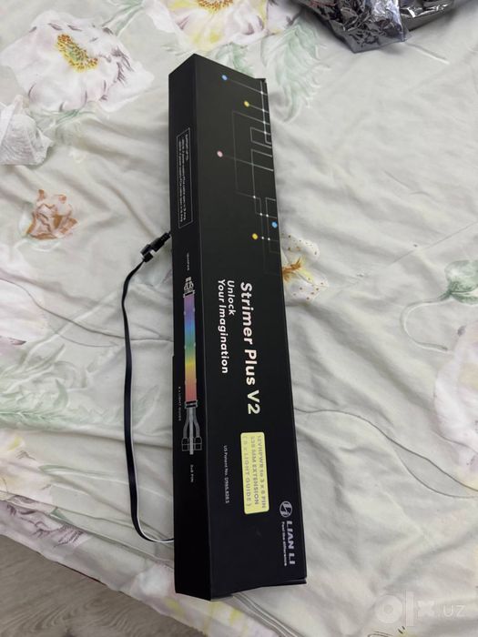 Lian Li Strimer Plus V2
