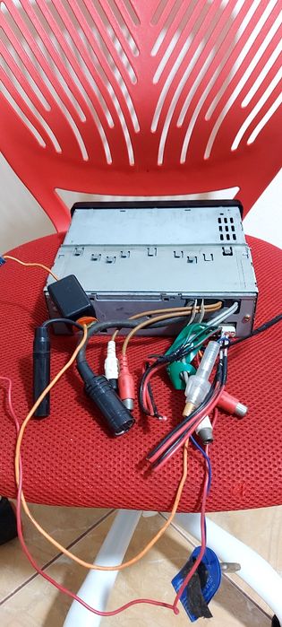 Casetofon auto  și amplificator Pioneer