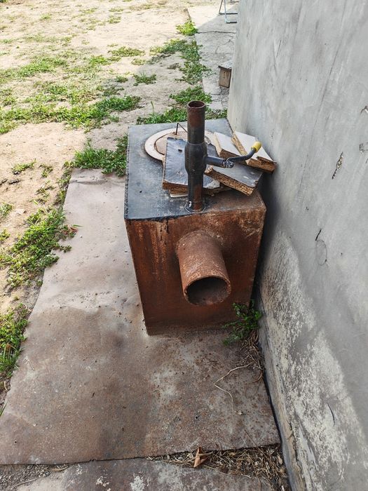 Печка железный рабочий