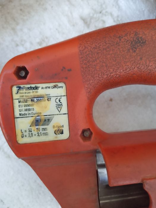 Професионални машини на ток и батерии за ремонт или за части