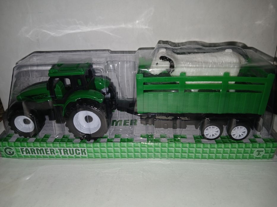 Продам! Новый.  Игрушки.  Трактор.  Ул. Валиханова167