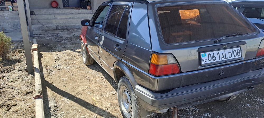 Фолькцваген гольф 2