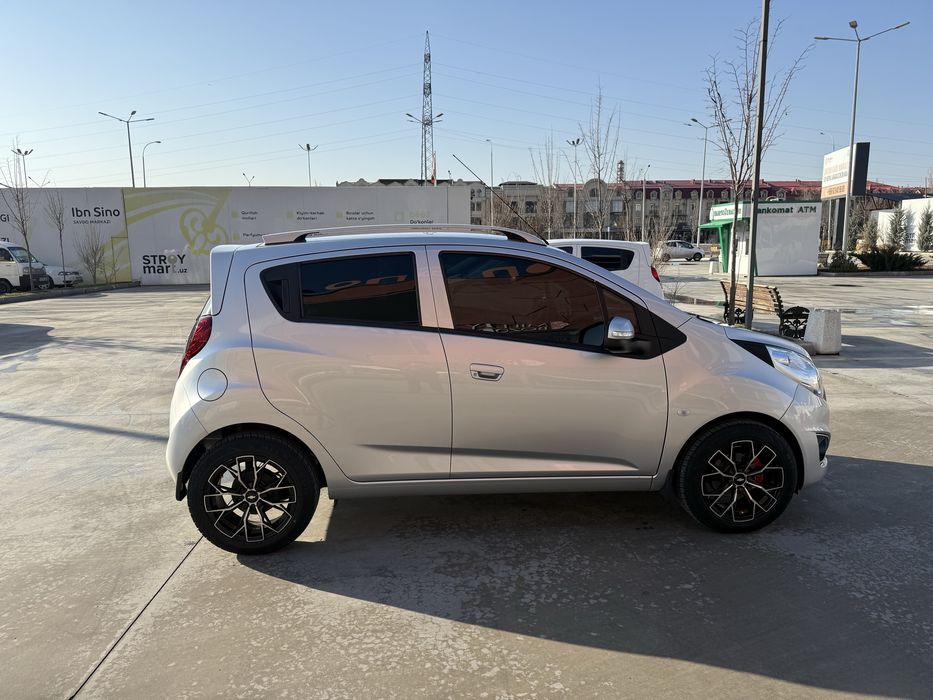 Spark avtomat 2017 yil navarot gazi bor