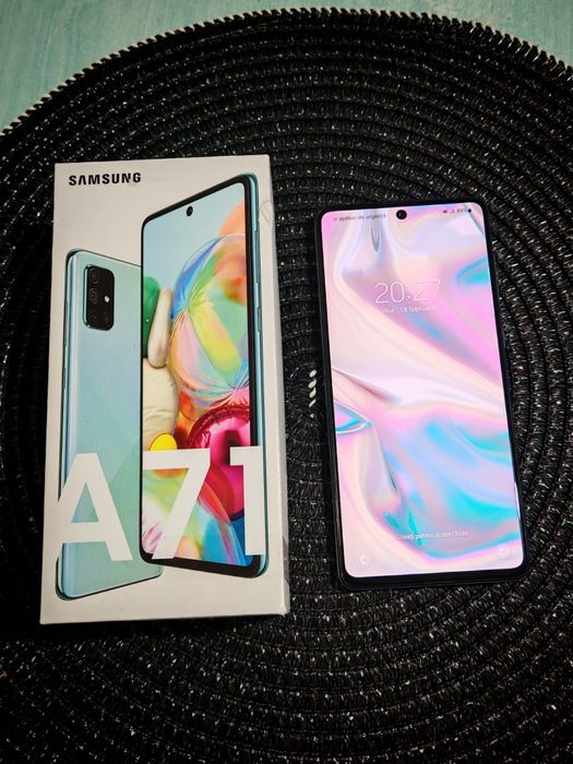Vând Samsung A71 128Gb Blue