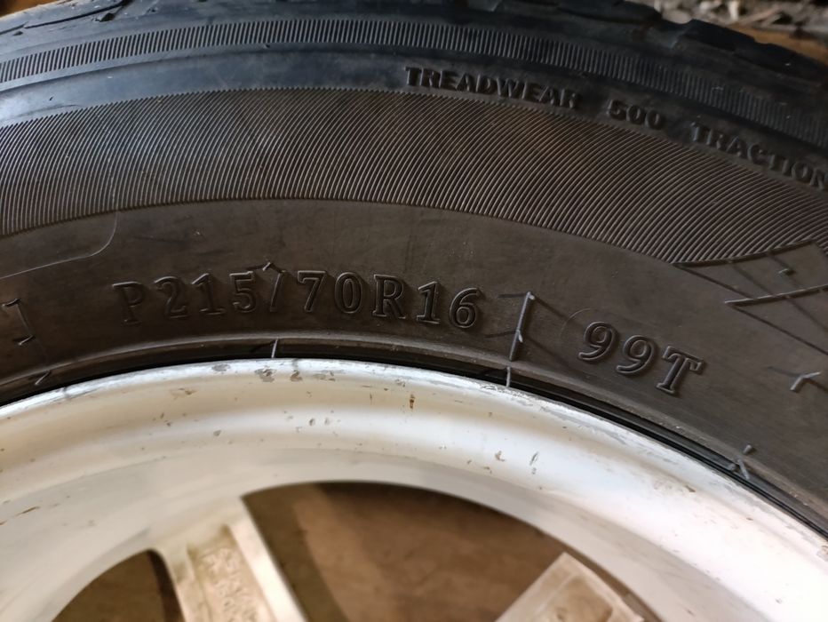 Шины с дисками на 16. Резина .