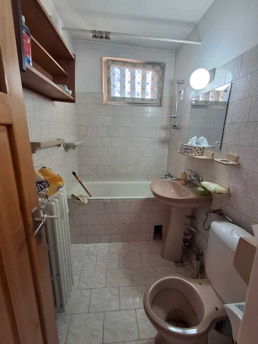 Apartament 3 camere Sd zona policlinica