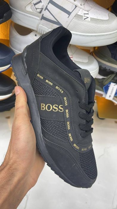 Adidasi bărbați noi