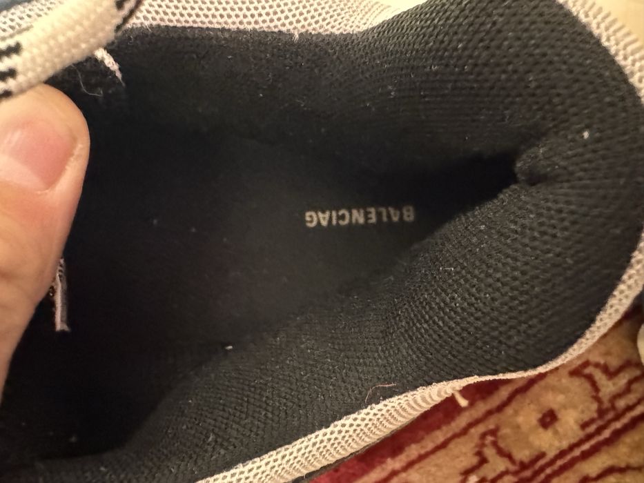 Balenciaga tripple s