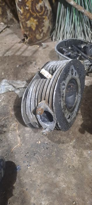 Продам на мотоцикл урал.