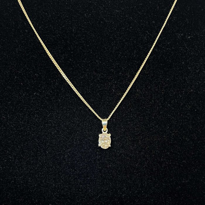 Златна висулка с естествен диамант, ръчна изработка, сертификат - нова