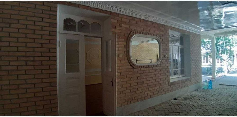 7 хонали, 6 сотикдан иборат булган  ховли сотувда,