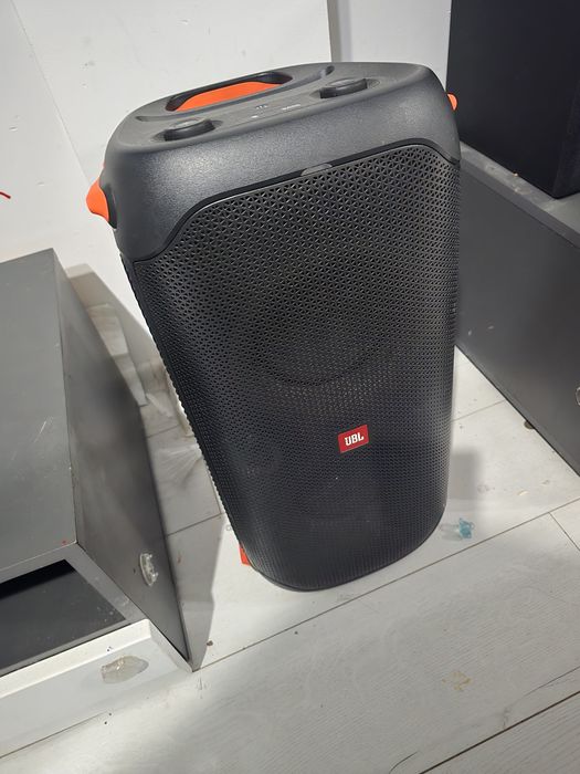 JBL PartyBox 110