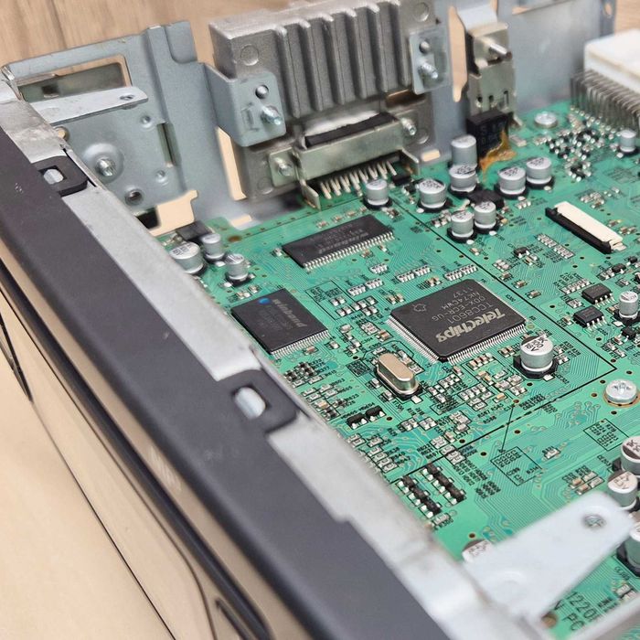 Decodare radio casetofon Dacia lodgy logan logan sandero dokker duster