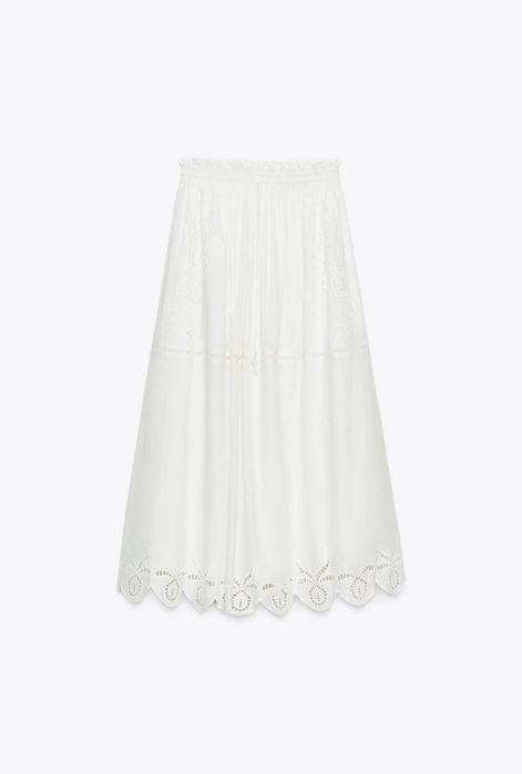 Costum cu brodarie Zara limited edition