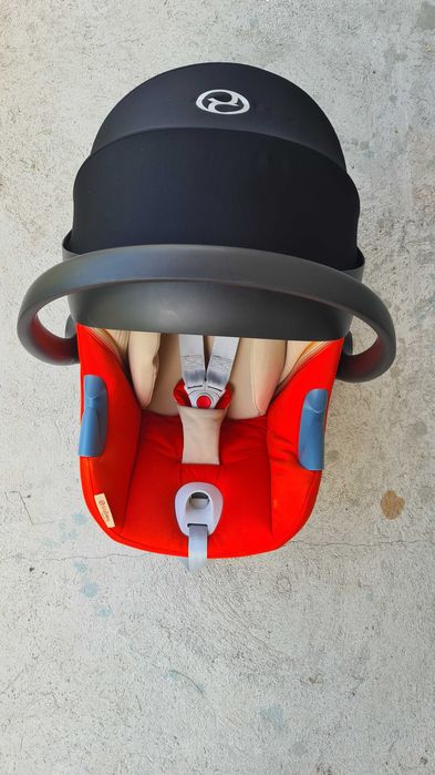 Cybex Aton m i-size