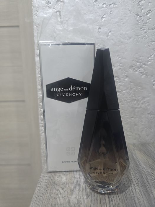 Туалетная вода Ange ou Demon Givenchy