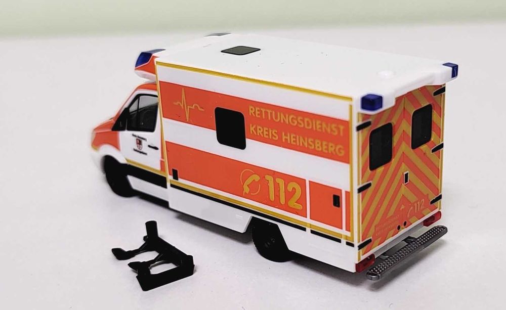 masinute machete ambulante Busch, Wiking Herpa scara 1:87 diorama H0
