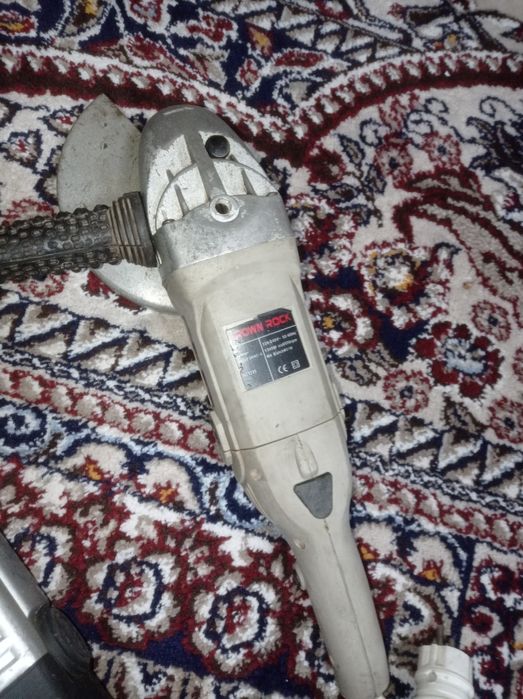 Balgarka sotiladi 180 продаётся болгарка 180