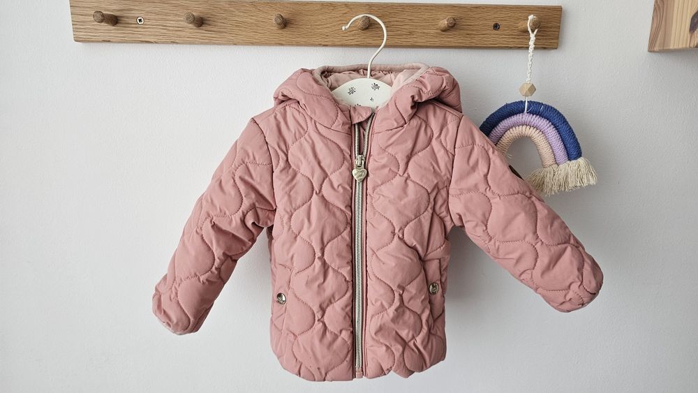 Vând geaca de toamna