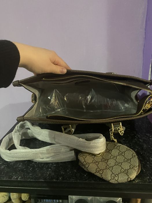 Geanta Guess Made in Italy