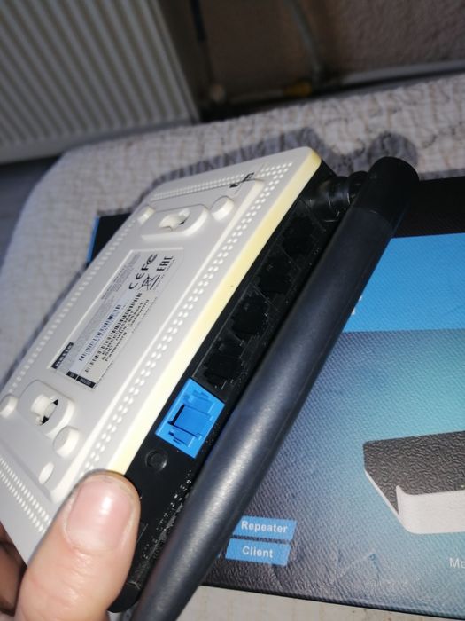 Безжичен рутер Netis