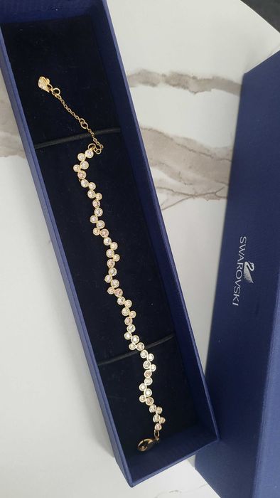 Bratara originala Swarovski - stare impecabila, in cutie