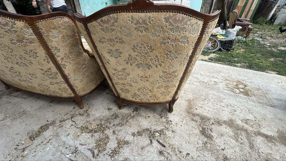 Set 2 fotolii si canapea deosebit vintage stare exceptionala