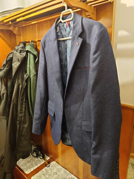 Sacou bleumarin marimea M