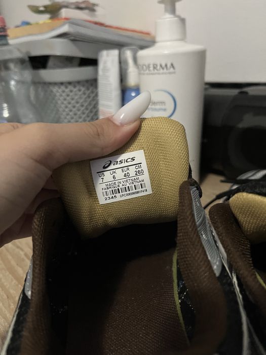 Adidasi asics noi