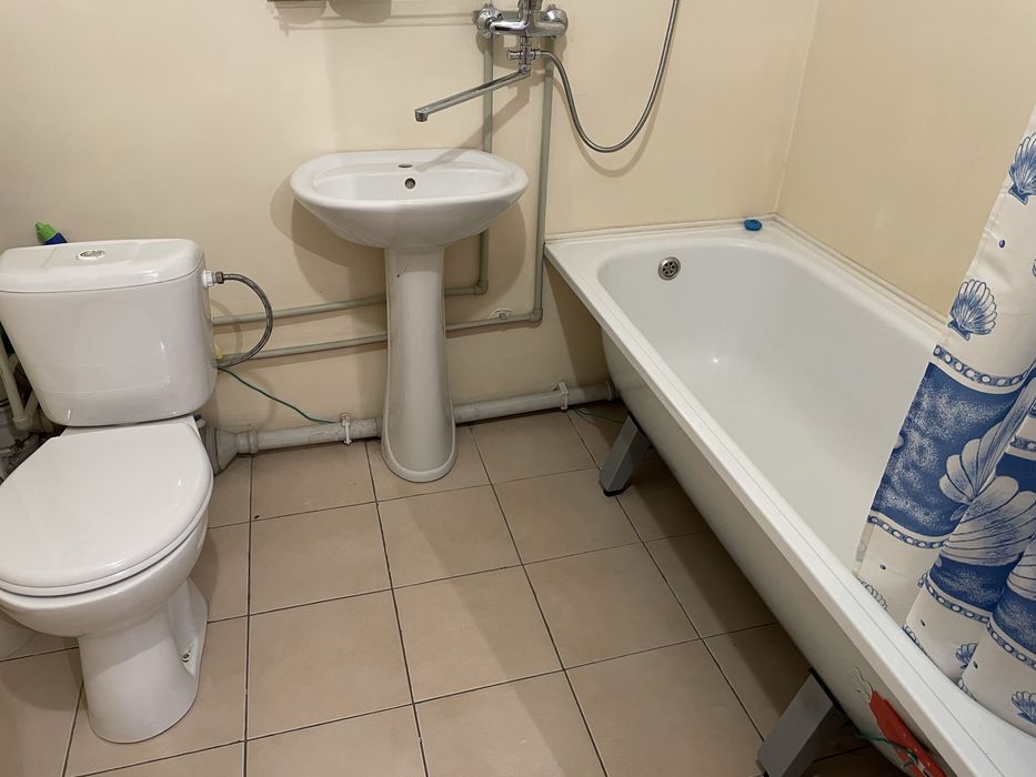 Сдам 1ком квартиру !!!